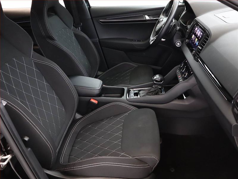 Škoda Karoq (2022) Sportline 1.5 TSI - fotka 7 z 17