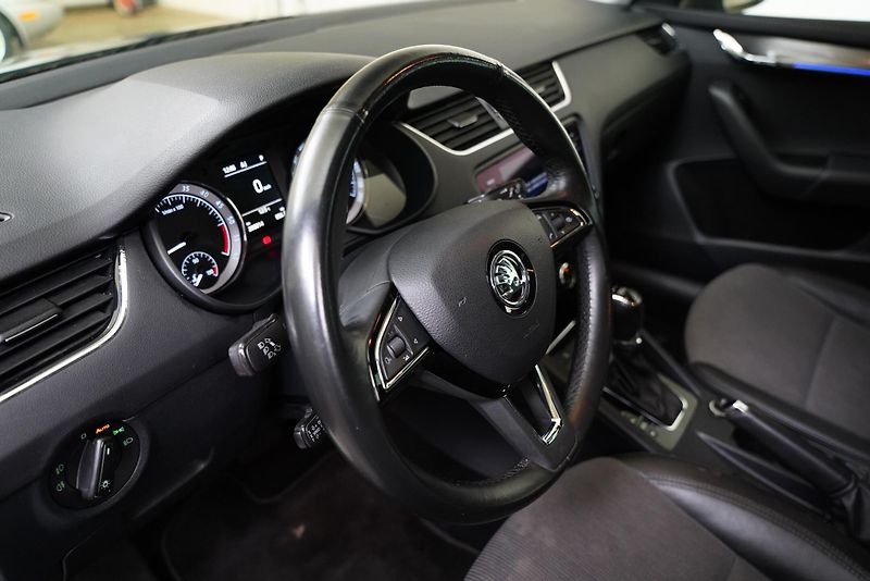 Škoda Octavia - fotka 14 z 25