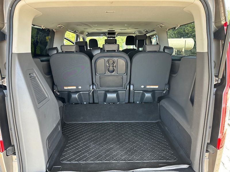 Ford Tourneo Custom (2019) 2.0TDCi TITANIUM, ČR, 1.MAJ. - fotka 18 z 19