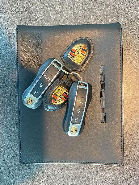 Porsche 911 (2024) Carrera 4 GTS Panorama - fotka 32 z 32