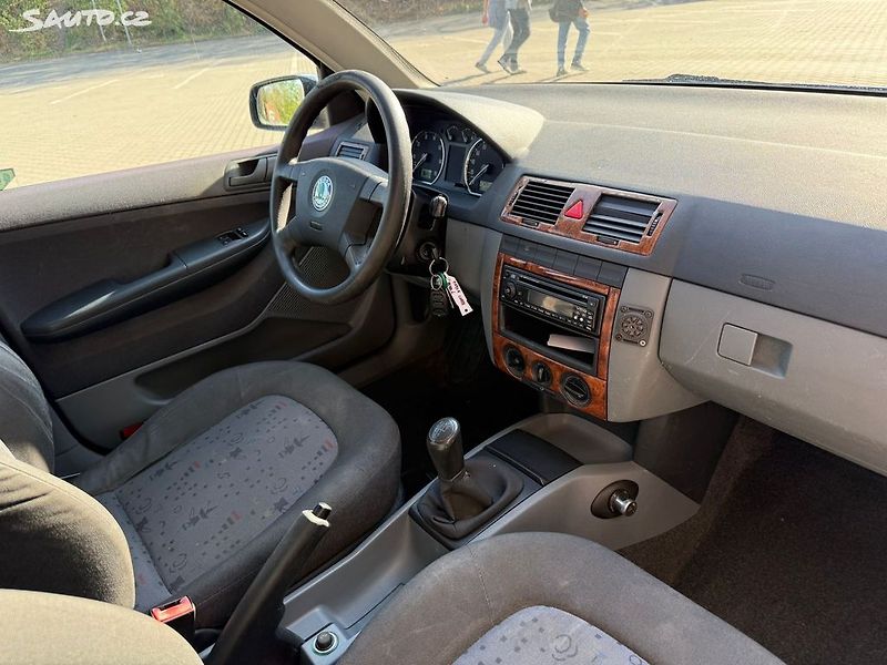 Škoda Fabia 1.2HTP, 47kw, Původ ČR - fotka 9 z 20