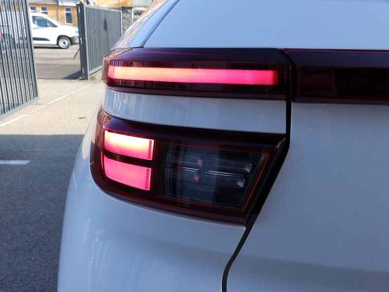 Opel Frontera (2026) GS Hybrid 1.2 TURBO ( - fotka 9 z 30