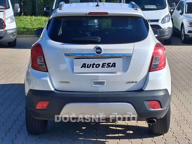 Opel Mokka (2013) 1.7 CDTi 4x4, ČR, AC, park - fotka 5 z 15