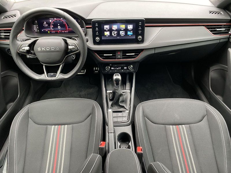 Škoda Scala (2025) 1.0 TSI DSG Monte Carlo - fotka 5 z 35