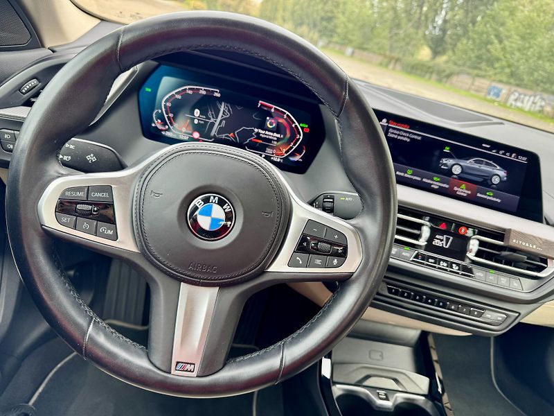 BMW Řada 2 (2022) BMW 218i Gran Coupé LuxuryLine - fotka 9 z 13