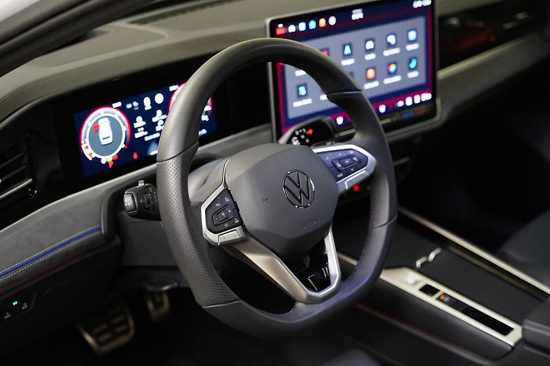 Volkswagen Passat - fotka 13 z 24