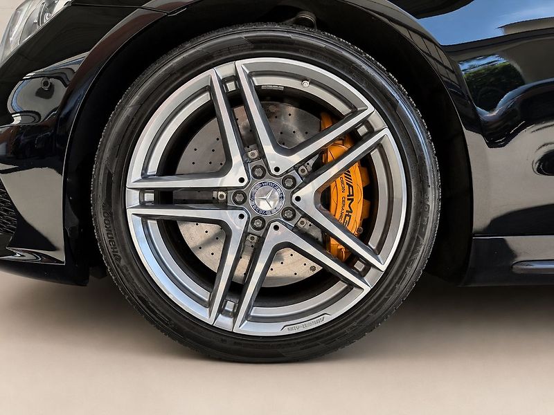Mercedes-Benz Třídy S V8 4MATIC LONG, WEBASTO, PANO - fotka 9 z 28