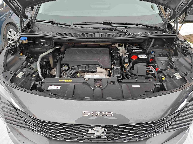 Peugeot 5008 (2022) 1,2 PT ALLURE LED ALU PDC NAVI - fotka 20 z 24