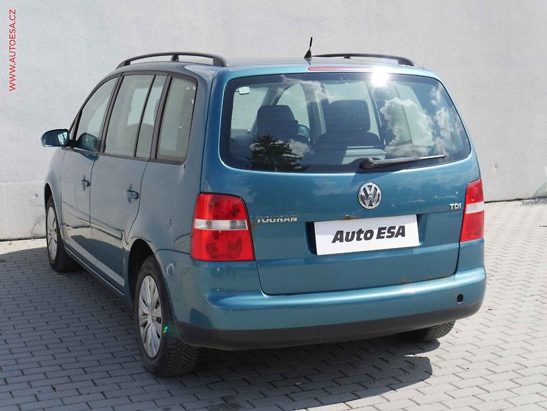 Volkswagen Touran (2004) 1.9TDi, DSG - fotka 6 z 15