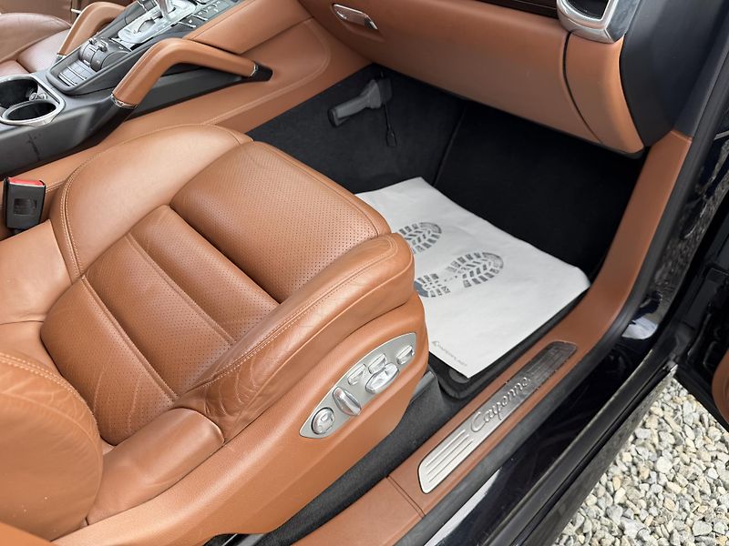 Porsche Cayenne 3.0TDI V6 265PS 4x4 GTS PAKET! - fotka 123 z 159