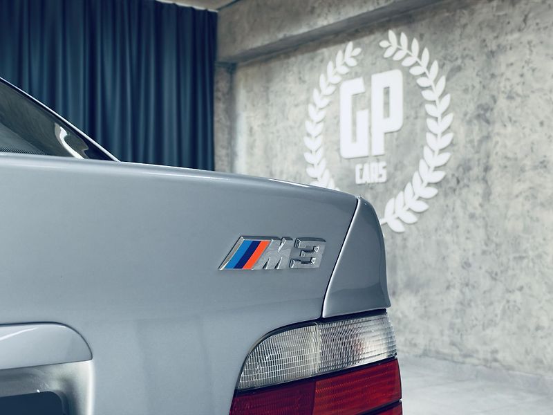 BMW M3 (1993) M3 Coupe E36 Manual TOP STAV - fotka 7 z 22