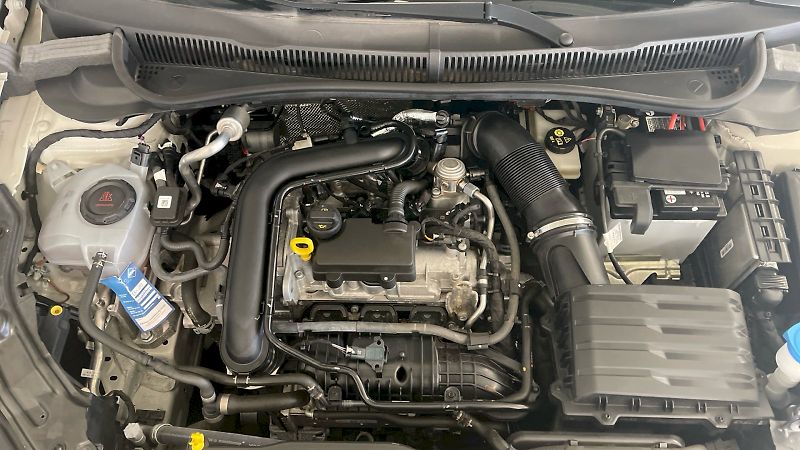 Volkswagen Taigo (2022) Style 1,0TSI 81kW - fotka 10 z 25