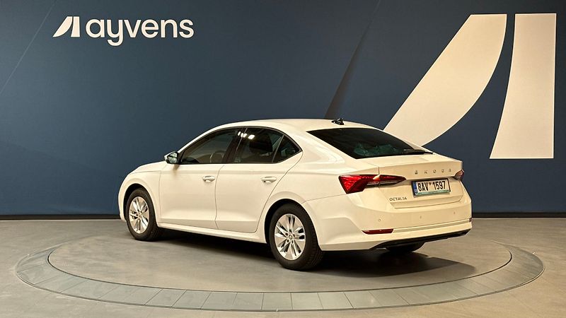 Škoda Octavia 2.0 TDI 85kW Ambition DSG - fotka 3 z 13