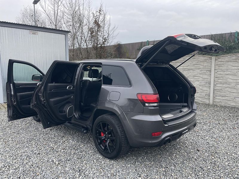 Jeep Grand Cherokee 6.4i 480PS HEMI SRT CZ 78000KM - fotka 158 z 187