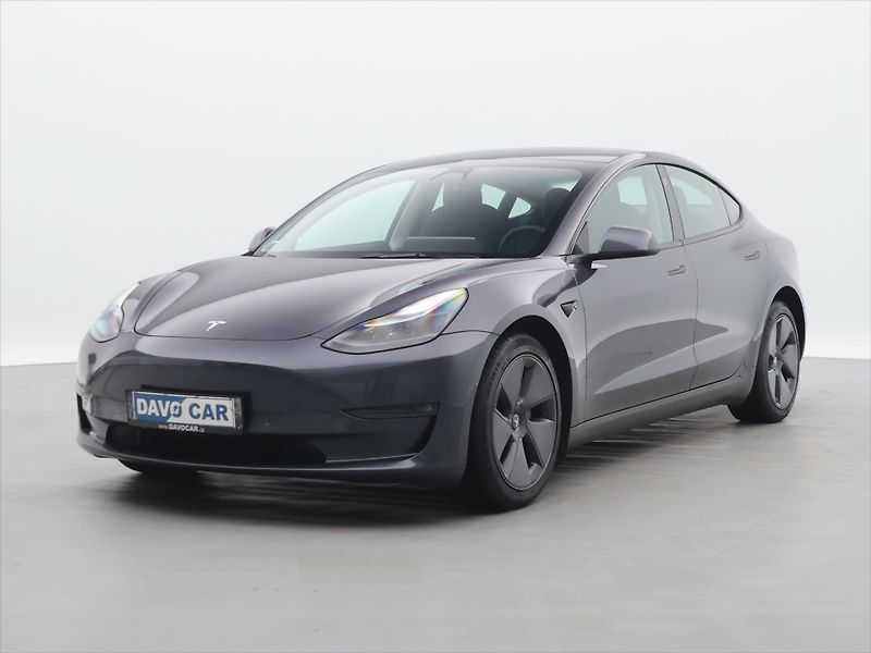Tesla Model 3 Long Range 75kWh AWD sOH 93,2% - fotka 3 z 32