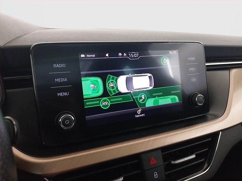 Škoda Scala (2019) Style Plus 1.5 TSI, Automat - fotka 24 z 25