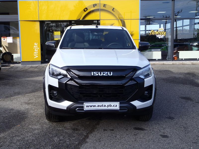 Isuzu D-Max Double Cab V-CROSS 4x4 - fotka 2 z 27