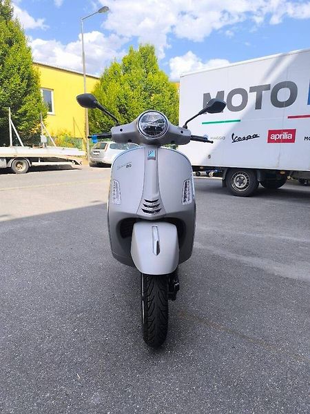 Vespa (2026) GTS 310 Ottantesimo - fotka 2 z 13