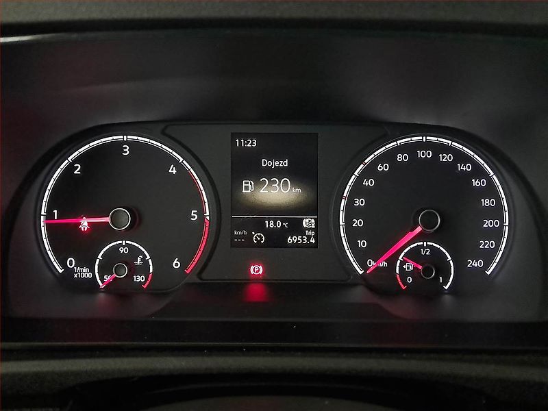 Volkswagen Caddy (2022) 2.0 TDI, 5Míst, ČR, 1Maj - fotka 11 z 17