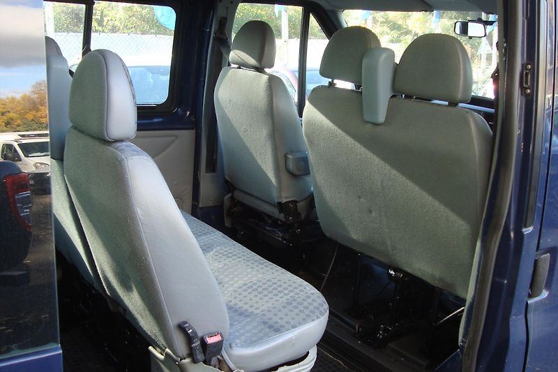 Ford Transit (2010) 2.2TDCi,300M,ČR,S.Kn,9-míst - fotka 33 z 74