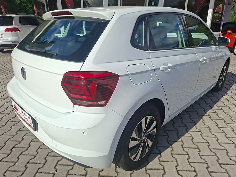 Volkswagen Polo (2017) 1.0TSI 70kW MAN -NOVÉ V ČR - fotka 8 z 39