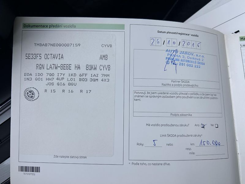 Škoda Octavia 1.2 TSI Ambition - fotka 21 z 35