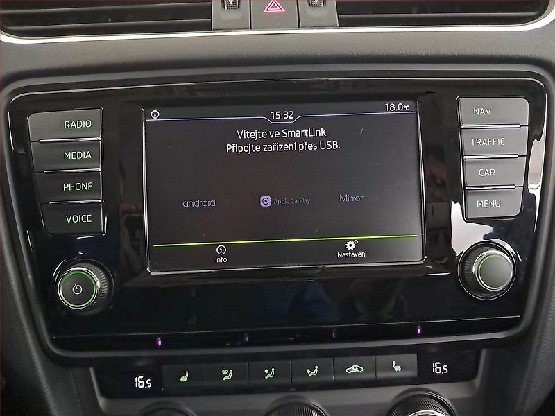 Škoda Octavia (2016) 1.6 TDI, Kůže, Navi, Bi-Xenony - fotka 20 z 20