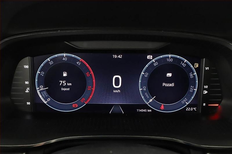 Škoda Octavia (2022) Ambition 2.0 TDI, ČR,1.maj - fotka 9 z 19