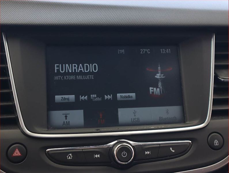 Opel Crossland X (2018) 1.2 Turbo, Automat, Serv.kniha - fotka 18 z 19