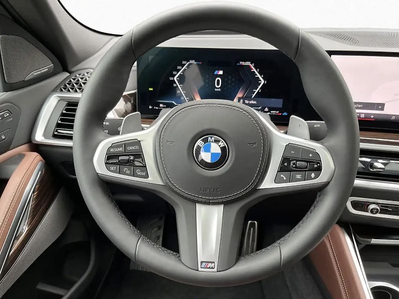 BMW X6 xDrive40d M-Sport Pano HuD 360 - fotka 8 z 11
