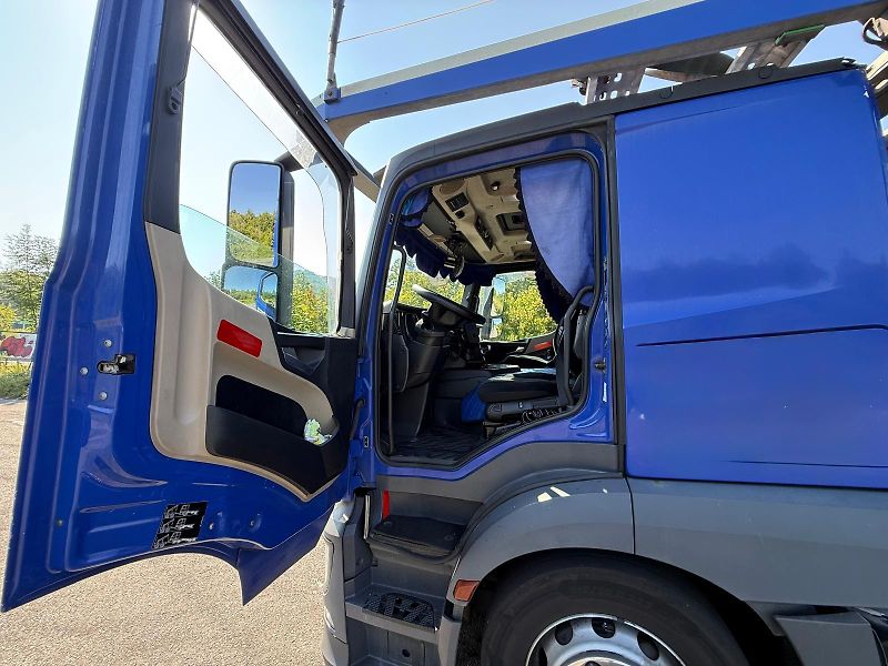 Mercedes-Benz Actros (2016) autotransporter - fotka 9 z 15
