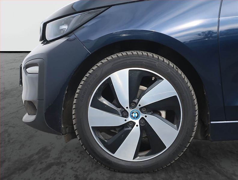 BMW i3 (2021) 120Ah BEV, SoH 93%, 33TKM - fotka 15 z 22
