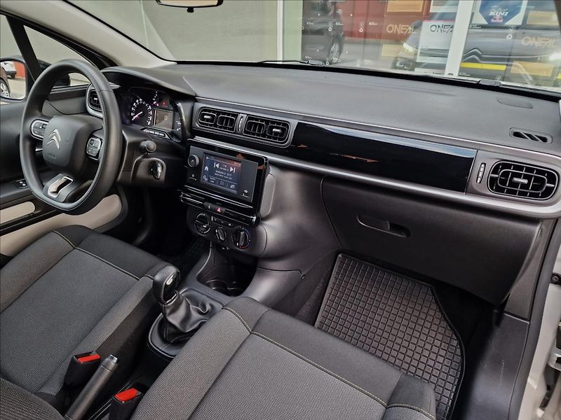 Citroën C3 1.2 PureTech Feel,ČR,1.Maj. - fotka 13 z 47