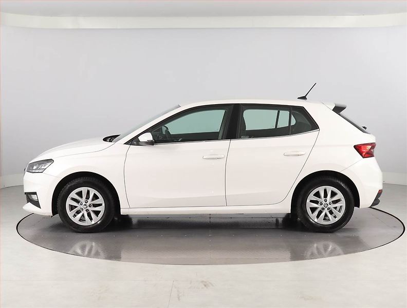Škoda Fabia (2022) Ambition 1.0 TSI, ČR,1.maj - fotka 3 z 21