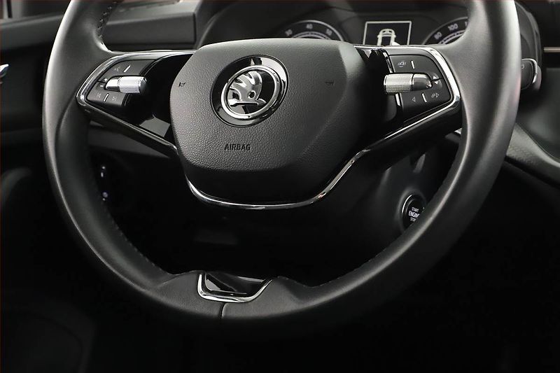 Škoda Scala (2023) Style 1.0 TSI, Automat, ČR - fotka 8 z 16