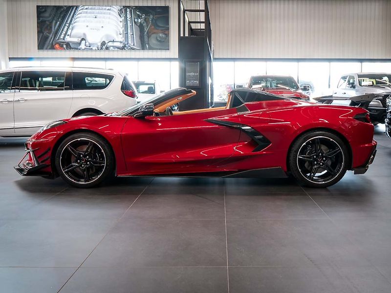 Chevrolet Corvette (2023) 6.2 Stingray C8 3LT Z51 Cabrio - fotka 3 z 37
