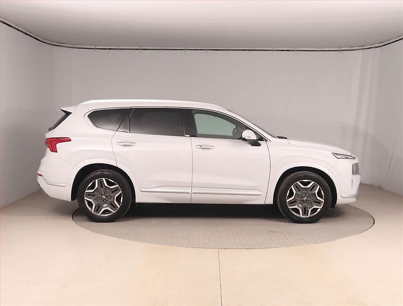 Hyundai Santa Fe (2021) Hybrid - fotka 6 z 17