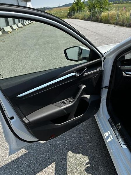Škoda Octavia (2022) - fotka 15 z 26
