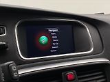 Volvo V40 T2 MOMENTUM AUT  - náhled 32