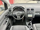 Volkswagen Touran 1,6 TDi  NAVI / kamera / ALU - náhled 20