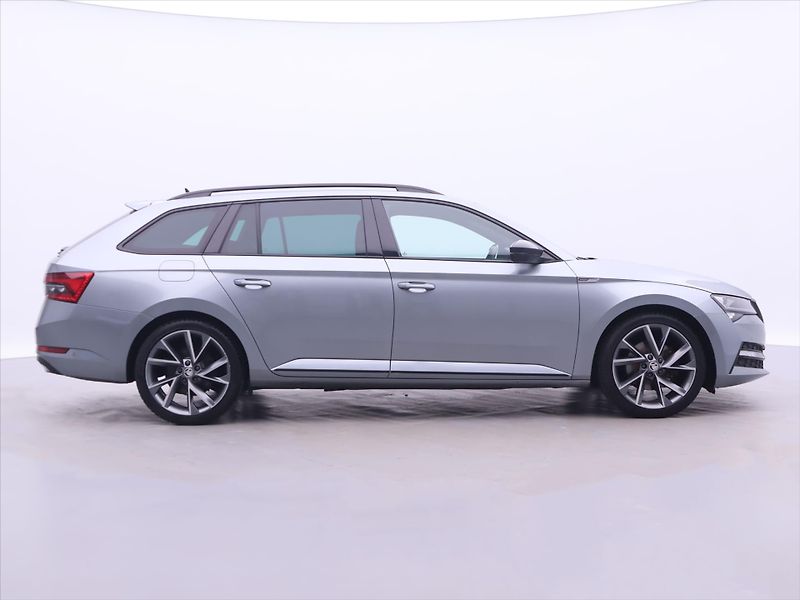 Škoda Superb 2,0 TDI 147kW Sportline DSG DP - fotka 8 z 30