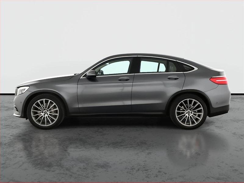 Mercedes-Benz GLC (2018) 300 - fotka 3 z 29