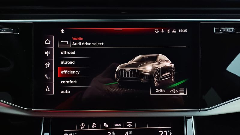 Audi Q8 S-LINE 210kW-WEBASTO-ČR-DPH- - fotka 18 z 25