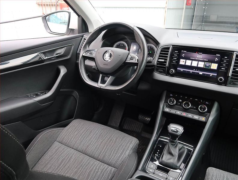 Škoda Karoq (2017) Style 1.5 TSI, Automat - fotka 7 z 19