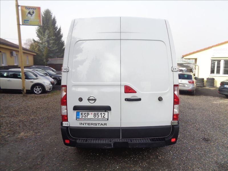 Nissan Interstar 2,3 - fotka 6 z 22
