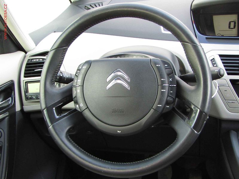 Citroën C4 Picasso (2012) 1.6 HDi, Exclusive - fotka 14 z 20