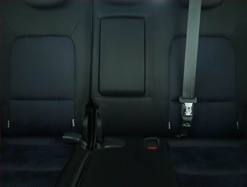 Hyundai ix20 (2017) 1.6 CVVT, Automat, Tempomat - fotka 10 z 15