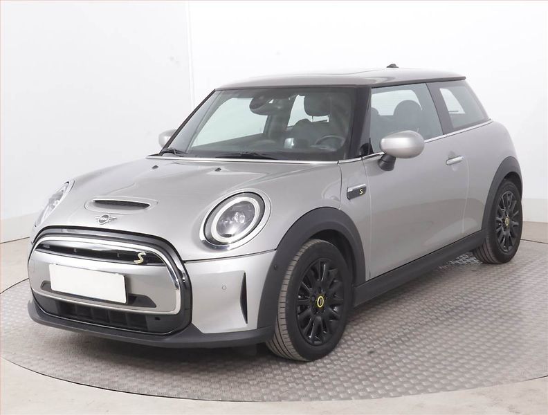 Mini Ostatní (2023) Cooper SE 32 kWh, SoH 100% - fotka 2 z 18