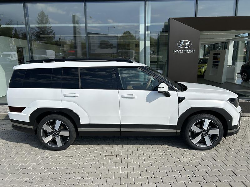 Hyundai Santa Fe 26 1,6 TGDI HEV 4WD STYLE PREM - fotka 3 z 44
