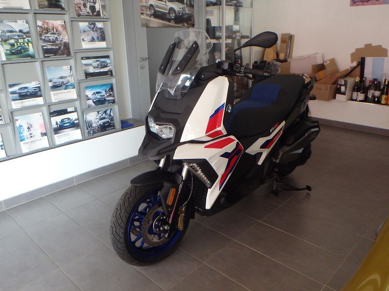 BMW C 400 X (2024) Sport, LED - fotka 4 z 9